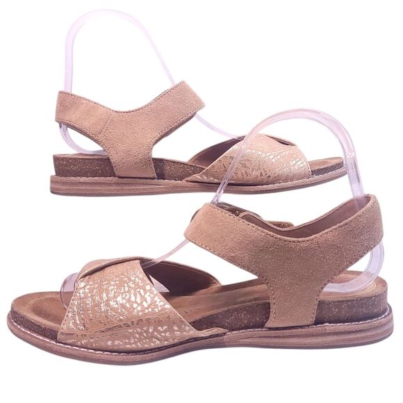 Sofft Womens Bayo Sandals Slingback Beige Gold Suede Buckle Strap Size 7.5M - Picture 5 of 12